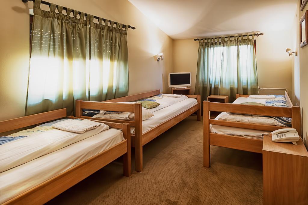 Hotel Konak Vukasinovic à Belgrade Chambre photo
