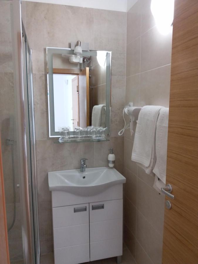 Hotel Konak Vukasinovic à Belgrade Extérieur photo